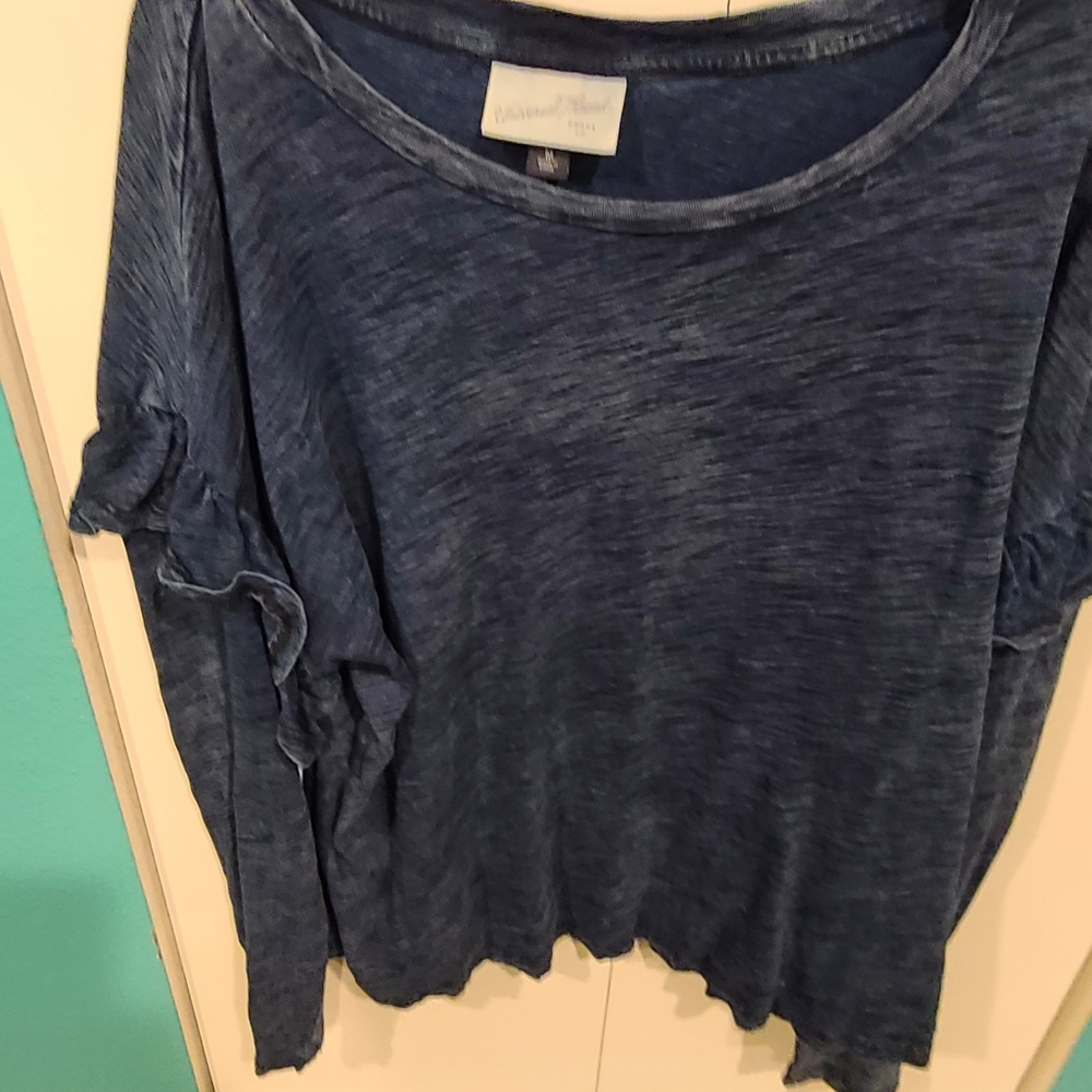 Cute blue blouse